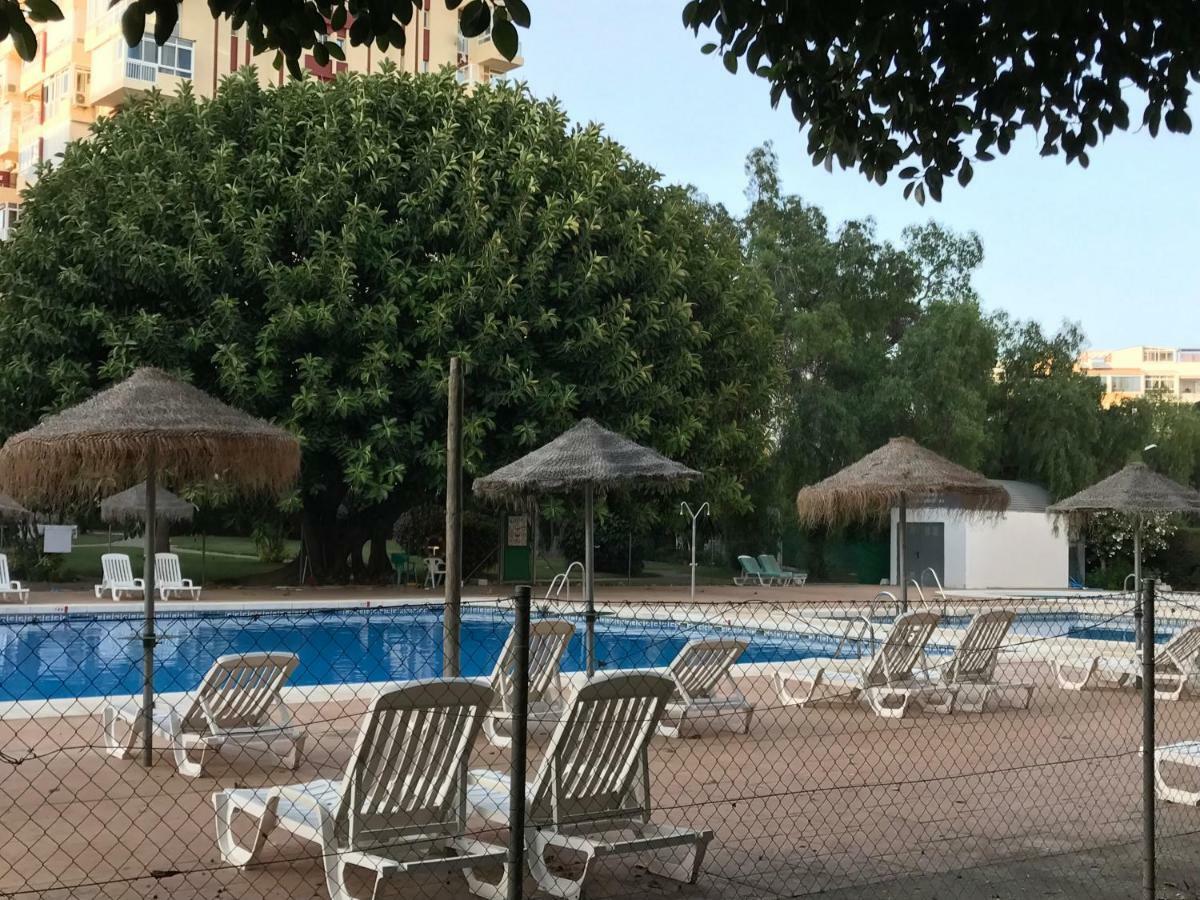 Estudio Vacacional Benalmadena Playa Екстериор снимка